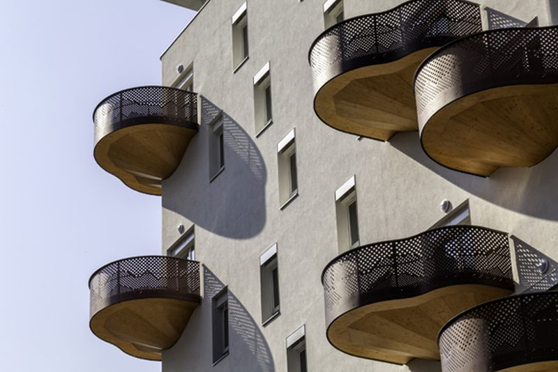Illustration for article titled I Want to Stand on These Incredible Balconies and Take in the View